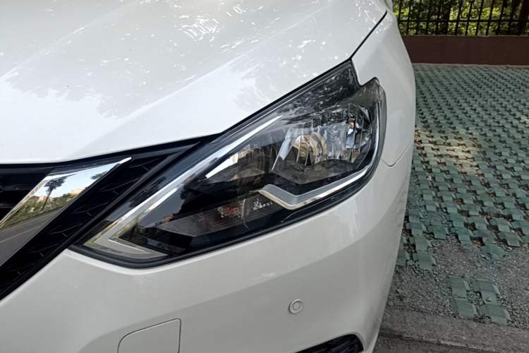Used Nissan Sylphy 2019 Classic 1.6XE CVT Comfort Edition Left Front Headlight