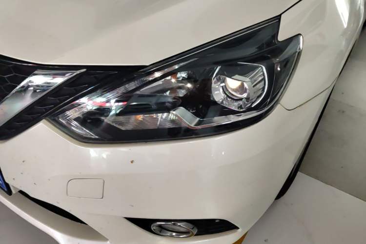 Used Nissan Sylphy 2019 1.6XV CVT Smart Connect Luxury Edition China VI Standard Left Front Headlight