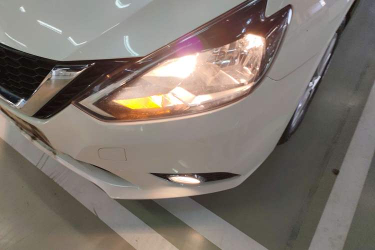 Used Nissan Sylphy 2019 Classic 1.6XL CVT Luxury Edition Left Front Headlight