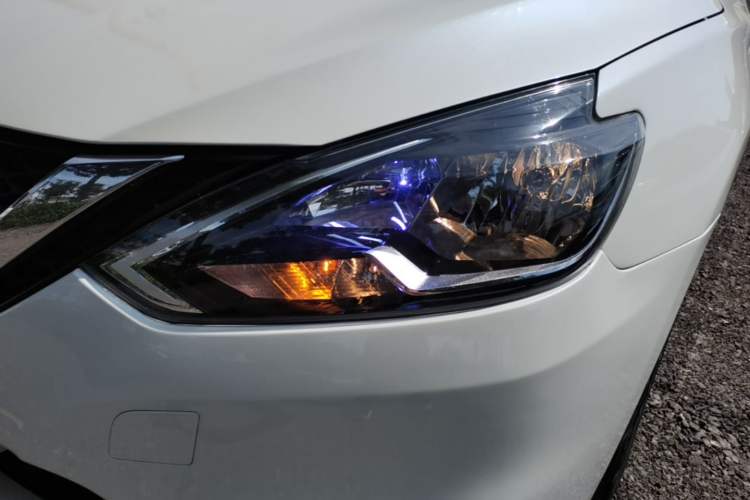 Used Nissan Sylphy 2019 Classic 1.6XE CVT Comfort Edition Left Front Headlight