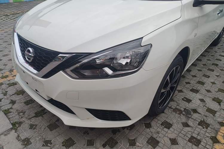 Used Nissan Sylphy 2019 Classic 1.6XE CVT Comfort Edition Left Front Headlight
