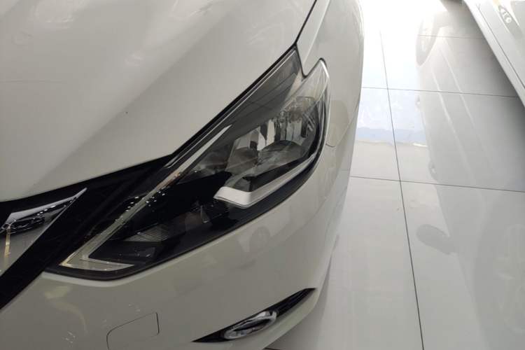 Used Nissan Sylphy 2019 Classic 1.6XL CVT Luxury Edition Left Front Headlight