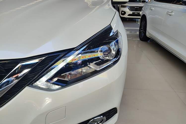 Used Nissan Sylphy 2019 1.6XV CVT Smart Connect Luxury Edition China VI Standard Left Front Headlight