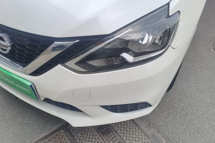 Used Nissan Sylphy 2019 Classic 1.6XE CVT Comfort Edition Left Front Headlight