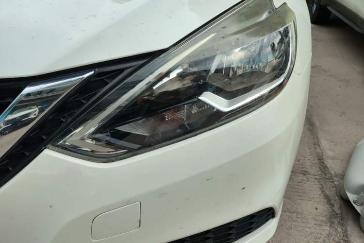 Used Nissan Sylphy 2019 Classic 1.6XE CVT Comfort Edition Left Front Headlight