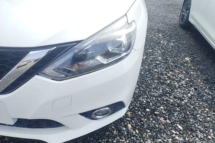 Used Nissan Sylphy 2019 1.6XV CVT Smart Connect Luxury Edition China VI Standard Left Front Headlight