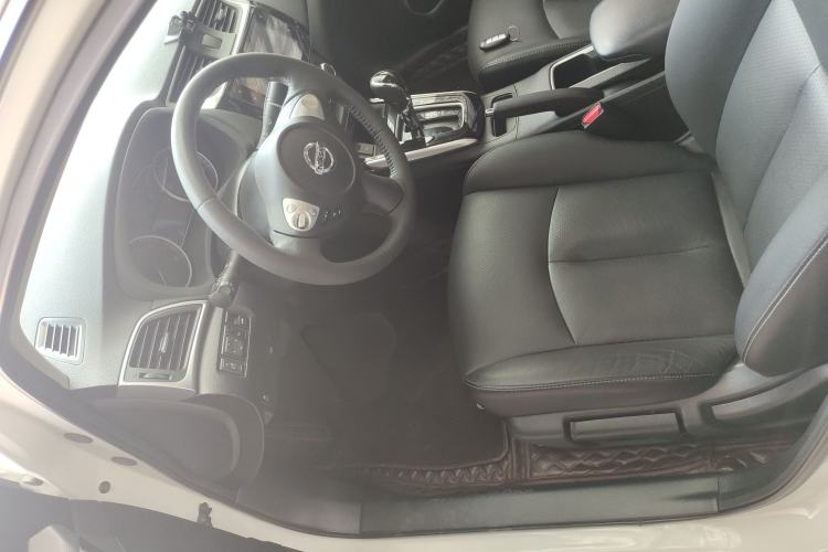 Used Nissan Sylphy 2019 1.6XV CVT Smart Connect Luxury Edition China VI Standard Left Front Seat