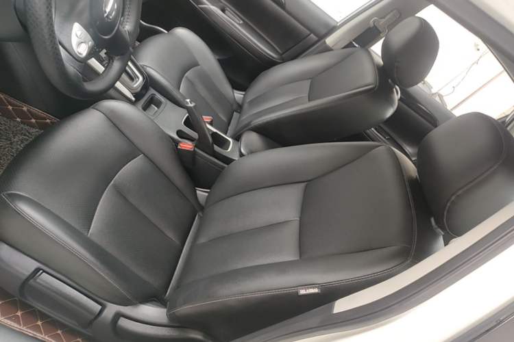 Used Nissan Sylphy 2019 Classic 1.6XL CVT Luxury Edition Left Front Seat