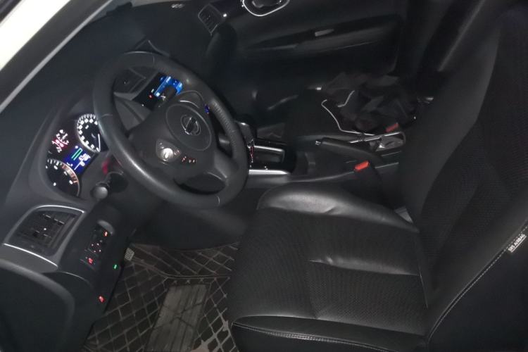 Used Nissan Sylphy 2019 1.6XV CVT Smart Connect Luxury Edition China VI Standard Left Front Seat