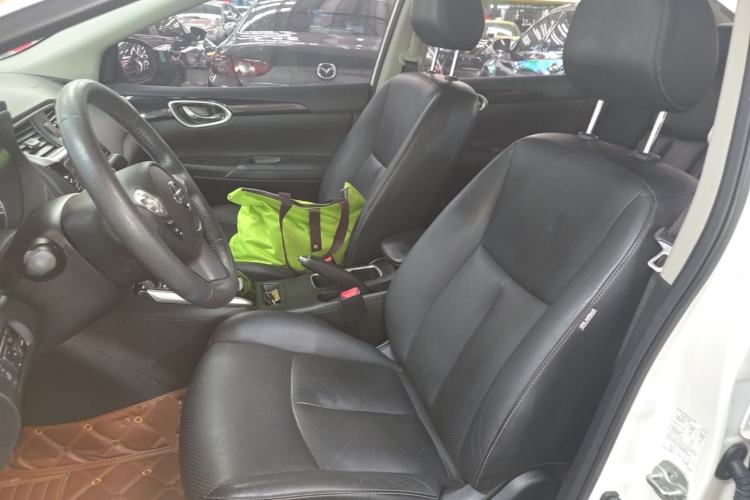 Used Nissan Sylphy 2019 1.6XV CVT Smart Connect Luxury Edition China VI Standard Left Front Seat