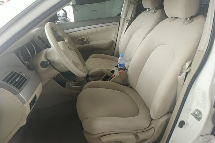 Used Nissan Sylphy 2019 Classic 1.6XE+ Manual SmartConnect Leading Edition Left Front Seat