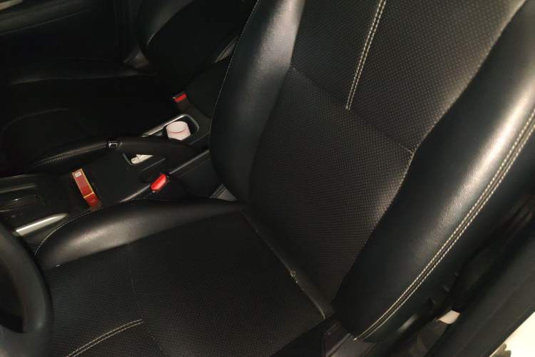 Used Nissan Sylphy 2019 1.6XE CVT Comfort Edition China VI Standard Left Front Seat