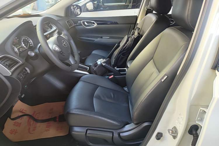 Used Nissan Sylphy 2019 1.6XV CVT Smart Connect Luxury Edition China VI Standard Left Front Seat