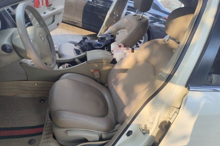 Used Nissan Sylphy 2019 Classic 1.6XE+ CVT SmartConnect Leading Edition Left Front Seat