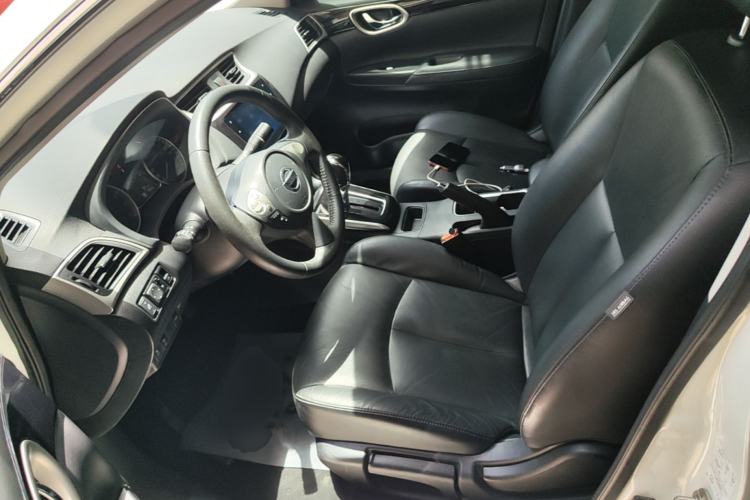 Used Nissan Sylphy 2019 1.6XV CVT Smart Connect Luxury Edition China VI Standard Left Front Seat