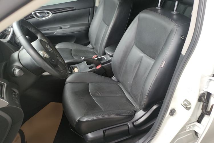 Used Nissan Sylphy 2019 1.6XV CVT Smart Connect Luxury Edition China VI Standard Left Front Seat