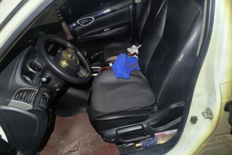 Used Nissan Sylphy 2019 1.6XV CVT Smart Connect Luxury Edition China VI Standard Left Front Seat