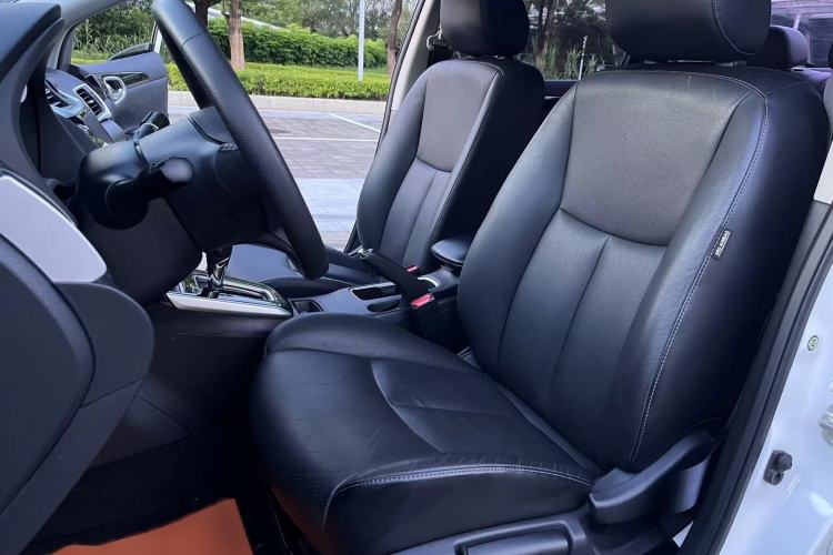 Used Nissan Sylphy 2019 1.6XV CVT Smart Connect Luxury Edition China VI Standard Left Front Seat