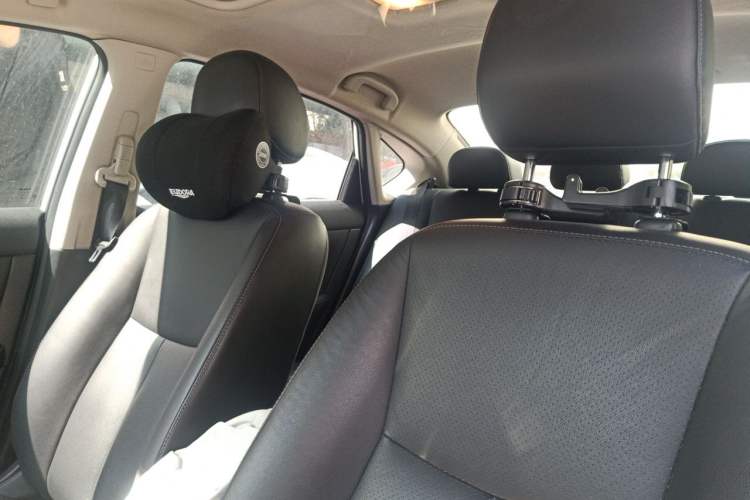 Used Nissan Sylphy 2019 1.6XV CVT Smart Connect Luxury Edition China V Standard Left Front Seat