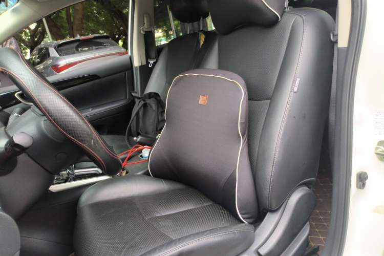 Used Nissan Sylphy 2019 1.6XV CVT Smart Connect Luxury Edition China VI Standard Left Front Seat