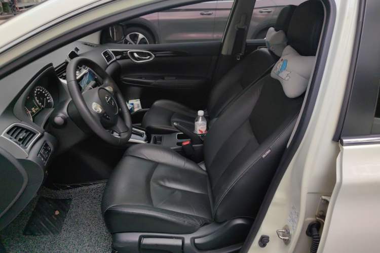 Used Nissan Sylphy 2019 1.6XV CVT Smart Connect Luxury Edition China V Standard Left Front Seat