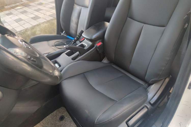 Used Nissan Sylphy 2019 1.6XV CVT Smart Connect Luxury Edition China V Standard Left Front Seat