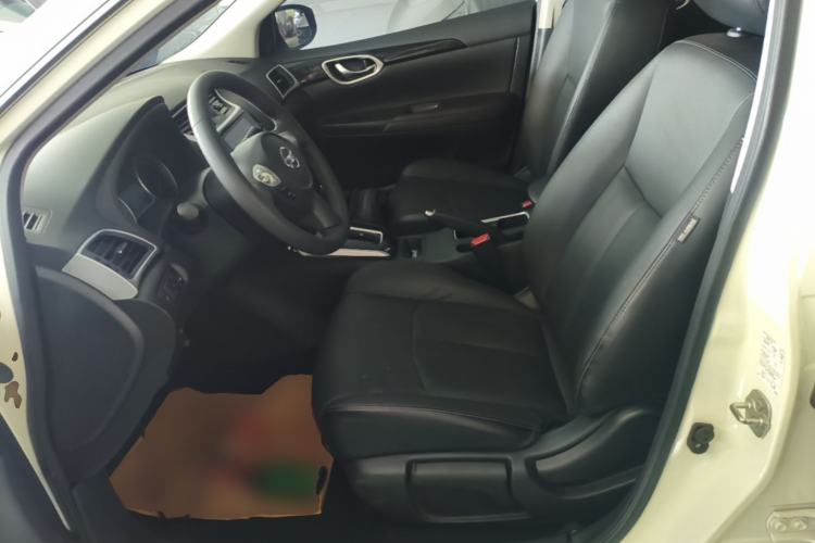 Used Nissan Sylphy 2019 1.6XV CVT Smart Connect Luxury Edition China VI Standard Left Front Seat