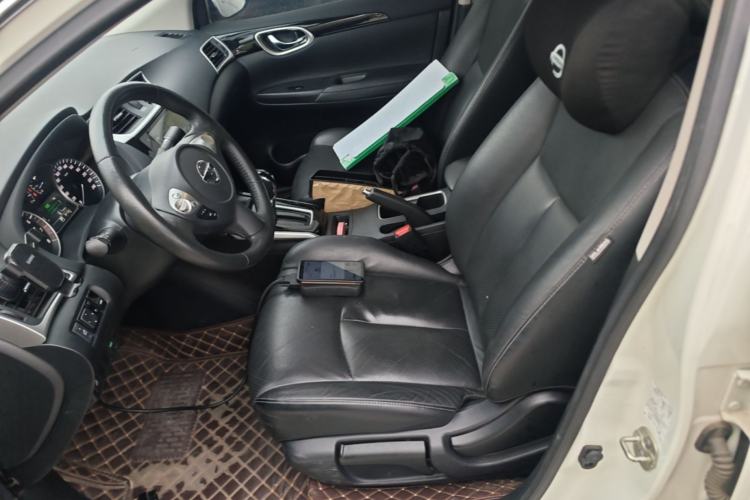 Used Nissan Sylphy 2019 1.6XV CVT Smart Connect Luxury Edition China VI Standard Left Front Seat
