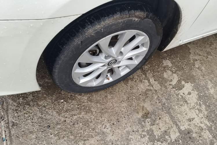 Used Nissan Sylphy 2019 1.6XV CVT Smart Connect Luxury Edition China VI Standard Left Front Wheel Hub