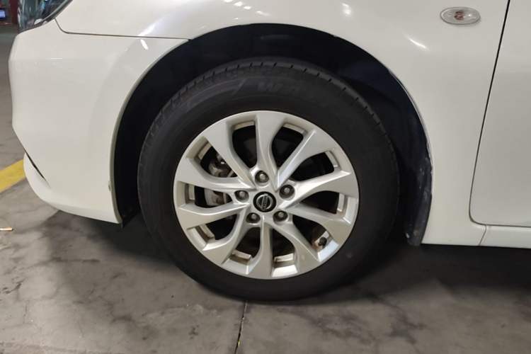 Used Nissan Sylphy 2019 Classic 1.6XE CVT Comfort Edition Left Front Wheel Hub