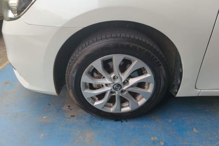 Used Nissan Sylphy 2019 1.6XV CVT Smart Connect Luxury Edition China VI Standard Left Front Wheel Hub