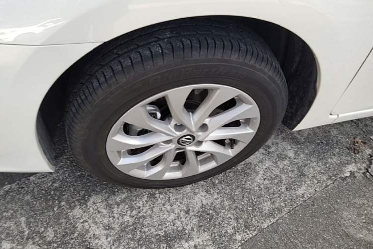 Used Nissan Sylphy 2019 Classic 1.6XL CVT Luxury Edition Left Front Wheel Hub