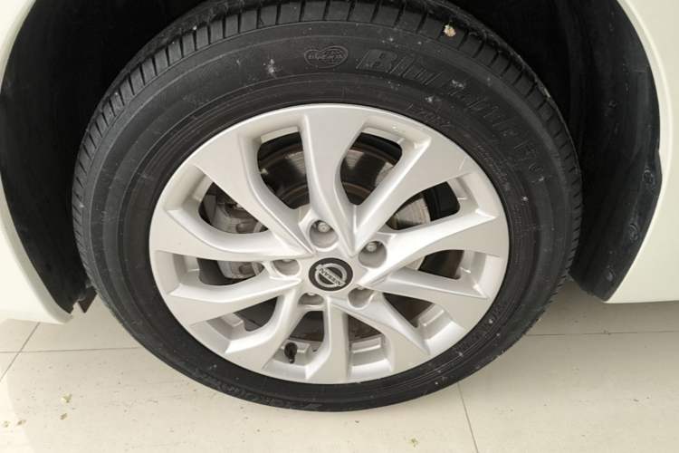 Used Nissan Sylphy 2019 Classic 1.6XL CVT Luxury Edition Left Front Wheel Hub