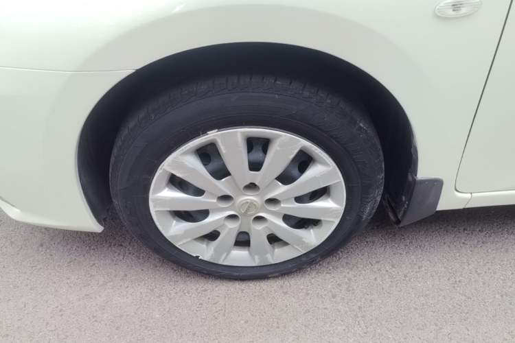 Used Nissan Sylphy 2019 Classic 1.6XE CVT Comfort Edition Left Front Wheel Hub
