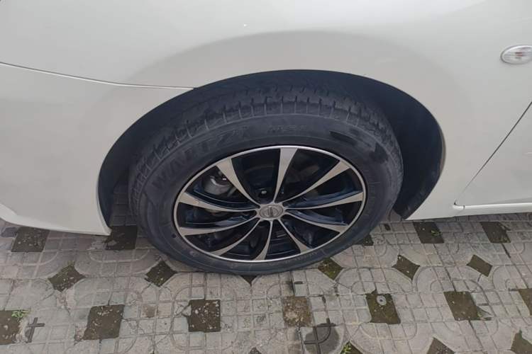 Used Nissan Sylphy 2019 Classic 1.6XE CVT Comfort Edition Left Front Wheel Hub