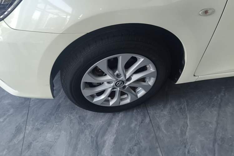 Used Nissan Sylphy 2019 Classic 1.6XL CVT Luxury Edition Left Front Wheel Hub
