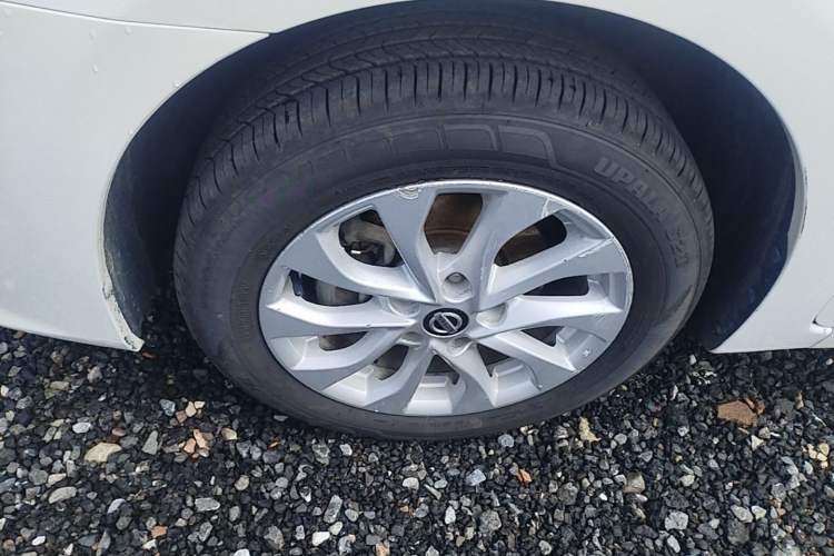 Used Nissan Sylphy 2019 1.6XV CVT Smart Connect Luxury Edition China VI Standard Left Front Wheel Hub