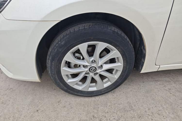 Used Nissan Sylphy 2019 1.6XV CVT Smart Connect Luxury Edition China VI Standard Left Front Wheel Hub