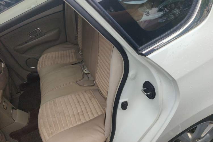 Used Nissan Sylphy 2019 Classic 1.6XE+ CVT SmartConnect Leading Edition Left Rear Seat