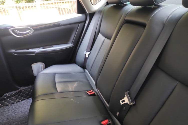 Used Nissan Sylphy 2019 Classic 1.6XL CVT Luxury Edition Left Rear Seat