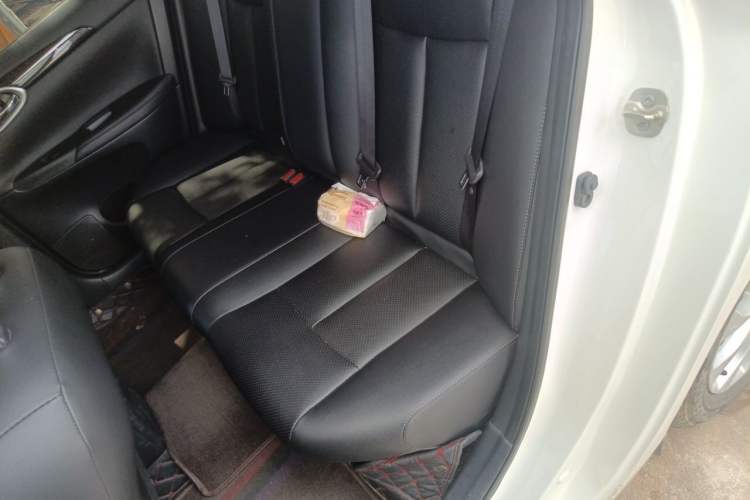 Used Nissan Sylphy 2019 Classic 1.6XL CVT Luxury Edition Left Rear Seat