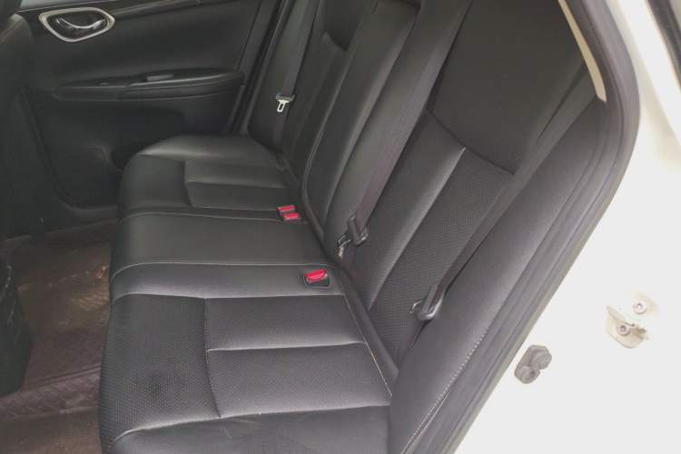 Used Nissan Sylphy 2019 Classic 1.6XL CVT Luxury Edition Left Rear Seat