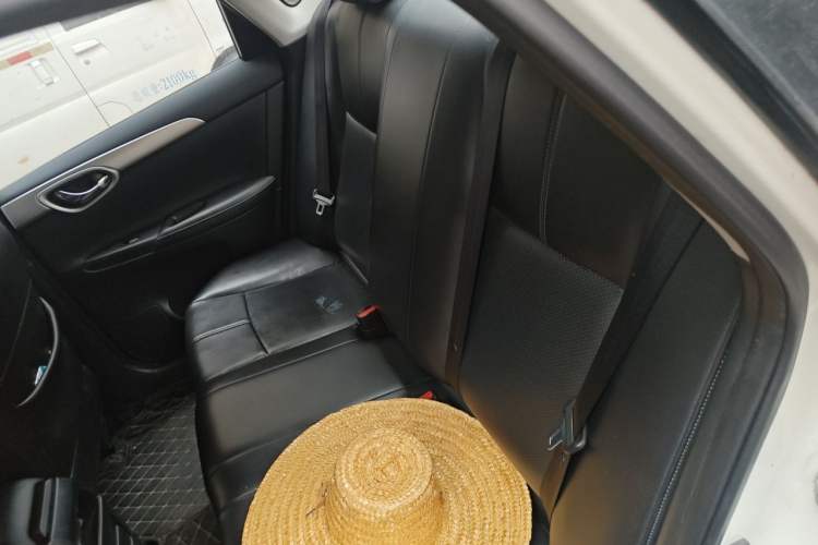 Used Nissan Sylphy 2019 Classic 1.6XE CVT Comfort Edition Left Rear Seat