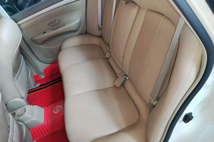 Used Nissan Sylphy 2019 Classic 1.6XE+ CVT Smart Connect Luxury Edition Left Rear Seat