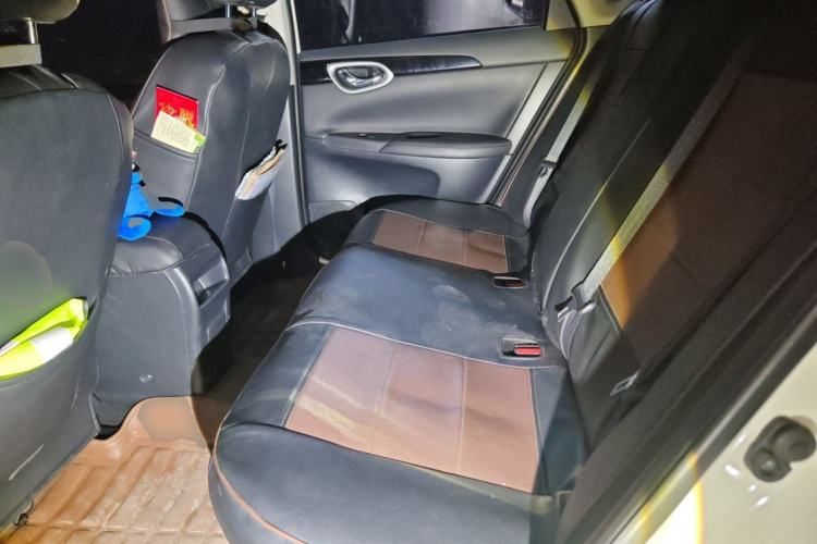 Used Nissan Sylphy 2019 Classic 1.6XL CVT Luxury Edition Left Rear Seat