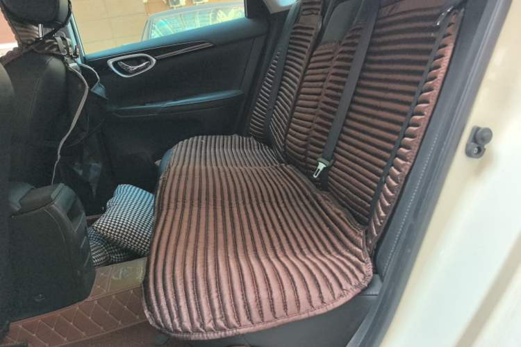 Used Nissan Sylphy 2019 Classic 1.6XL CVT Luxury Edition Left Rear Seat