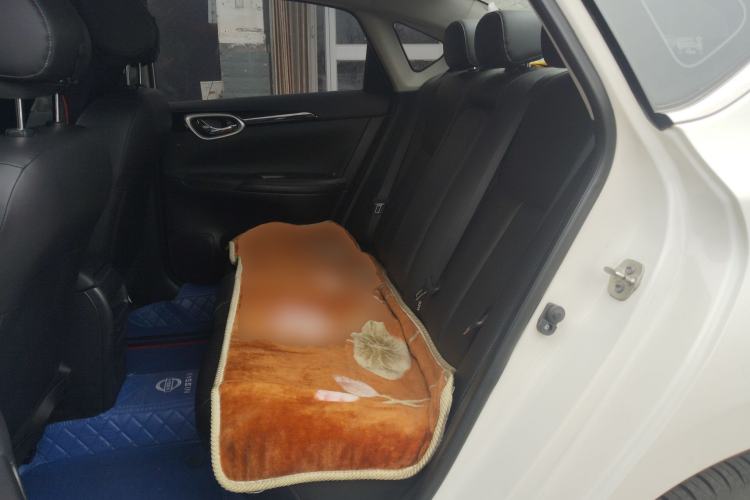 Used Nissan Sylphy 2019 Classic 1.6XL CVT Luxury Edition Left Rear Seat