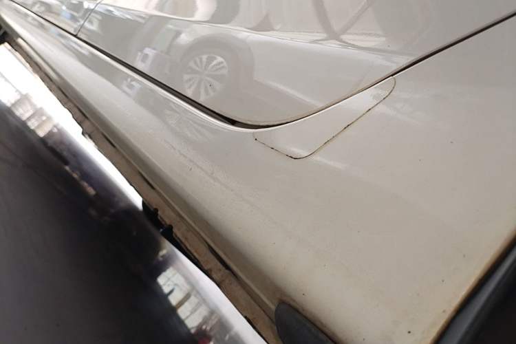 Used Nissan Sylphy 2019 1.6XV CVT Smart Connect Luxury Edition China VI Standard Left Side Sill