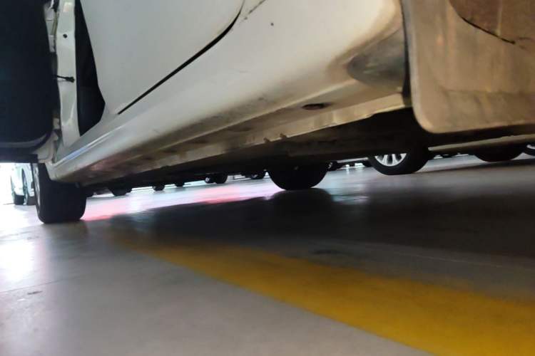 Used Nissan Sylphy 2019 1.6XV CVT Smart Connect Luxury Edition China VI Standard Left Side Sill