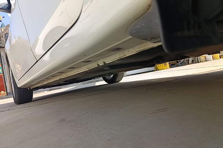 Used Nissan Sylphy 2019 1.6XV CVT Smart Connect Luxury Edition China VI Standard Left Side Sill